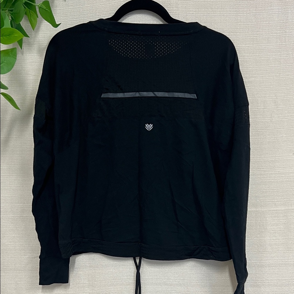 Forever 21 Black Long Sleeve Top - Picture 2 of 4
